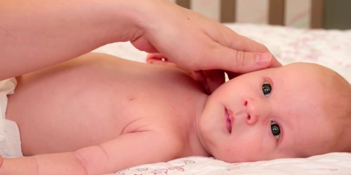 apego temprano autovinculación vinculación conexión terapia perinatal arrastre al pecho